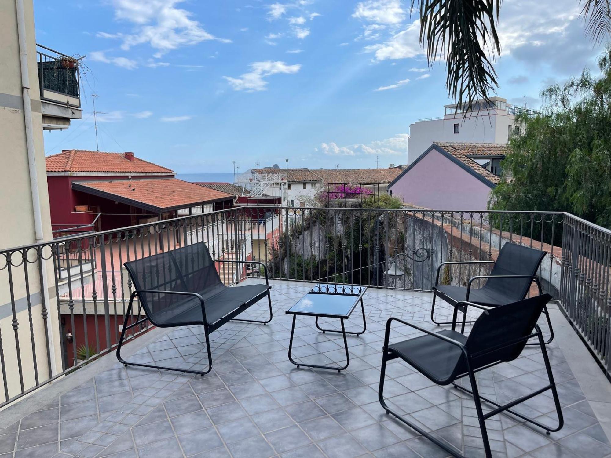 Hotel Capomulini 3 Stelle Acireale Exteriör bild